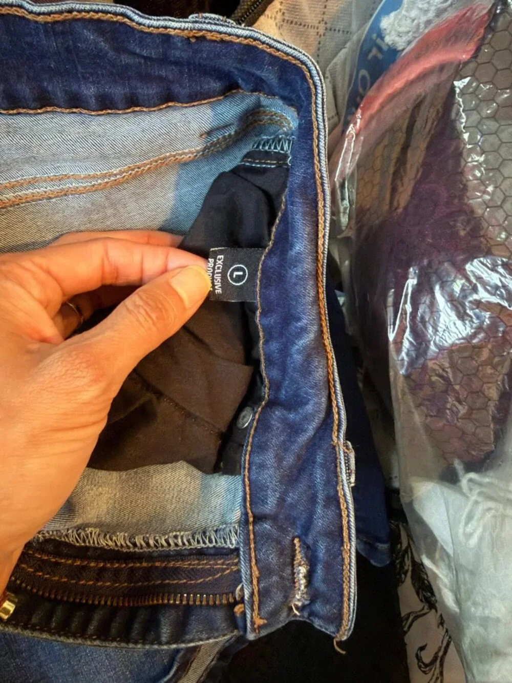 ENJEAN Denim Shorts in Dark Blue